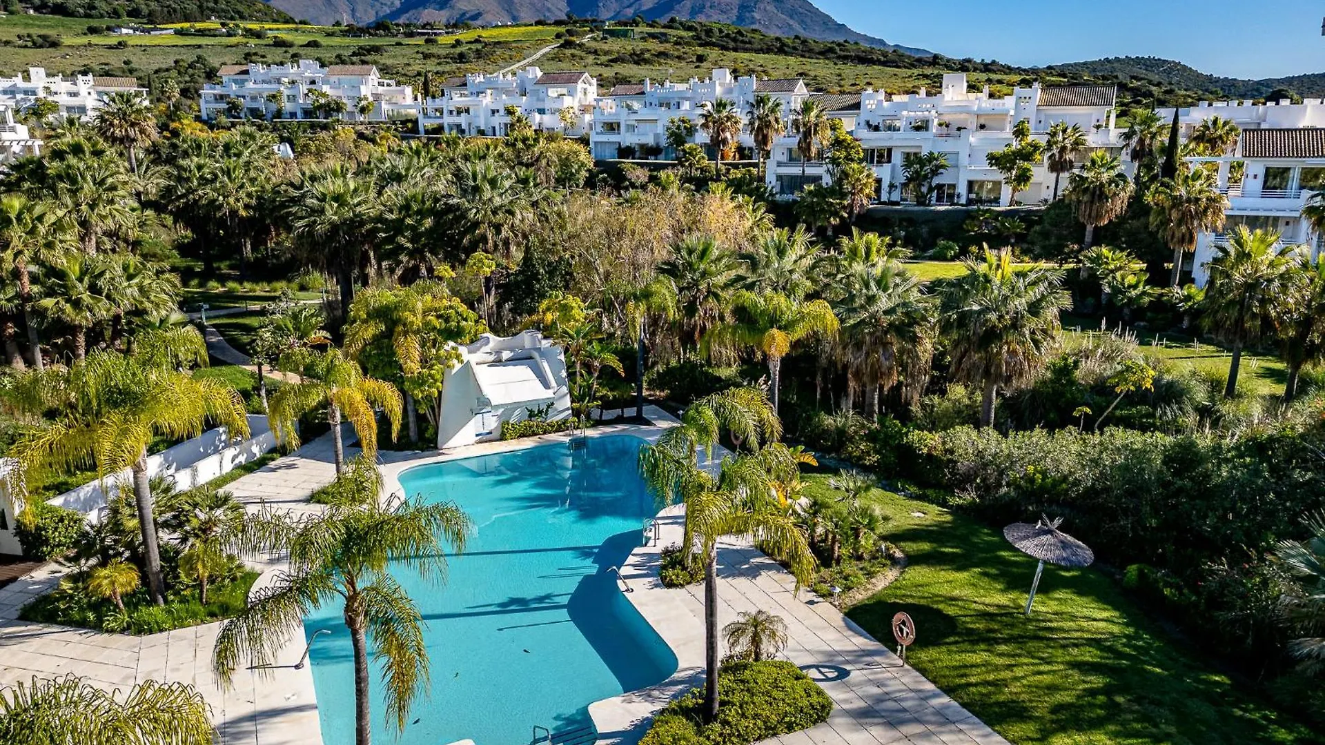 Paradise Lagoon Alcazaba By Hostlovers Estepona Spanien