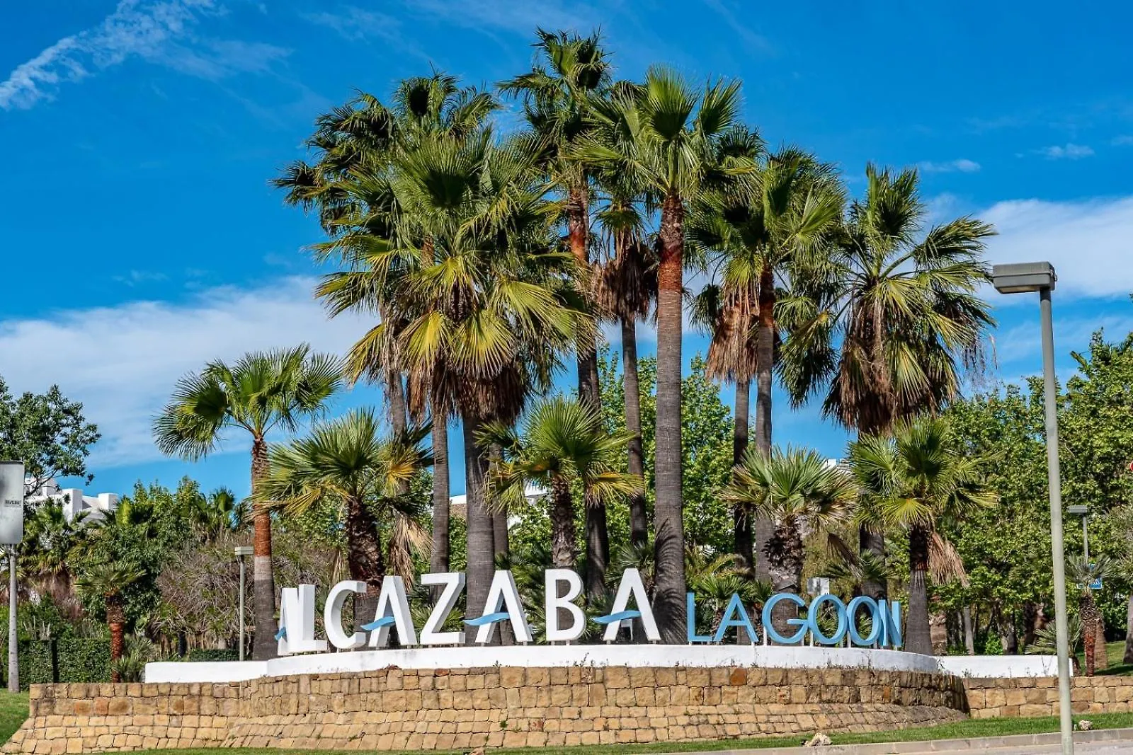 Paradise Lagoon Alcazaba By Hostlovers Estepona 0*,  Spanien